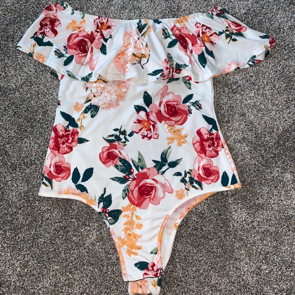 Floral bodysuit